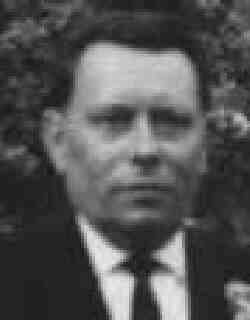 Jozef �UCHA